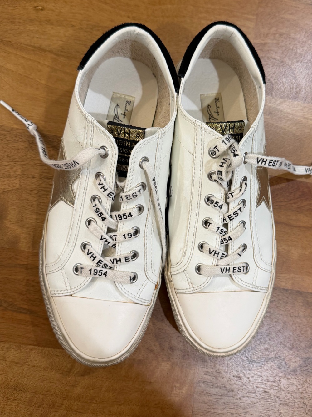 Vintage Havana White Sneakers w/ Black Suede Heel and Gold Star Size 8.5